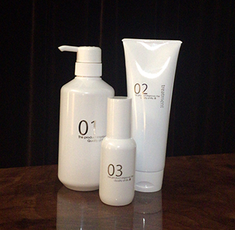 QUEEN’S BATHROOM